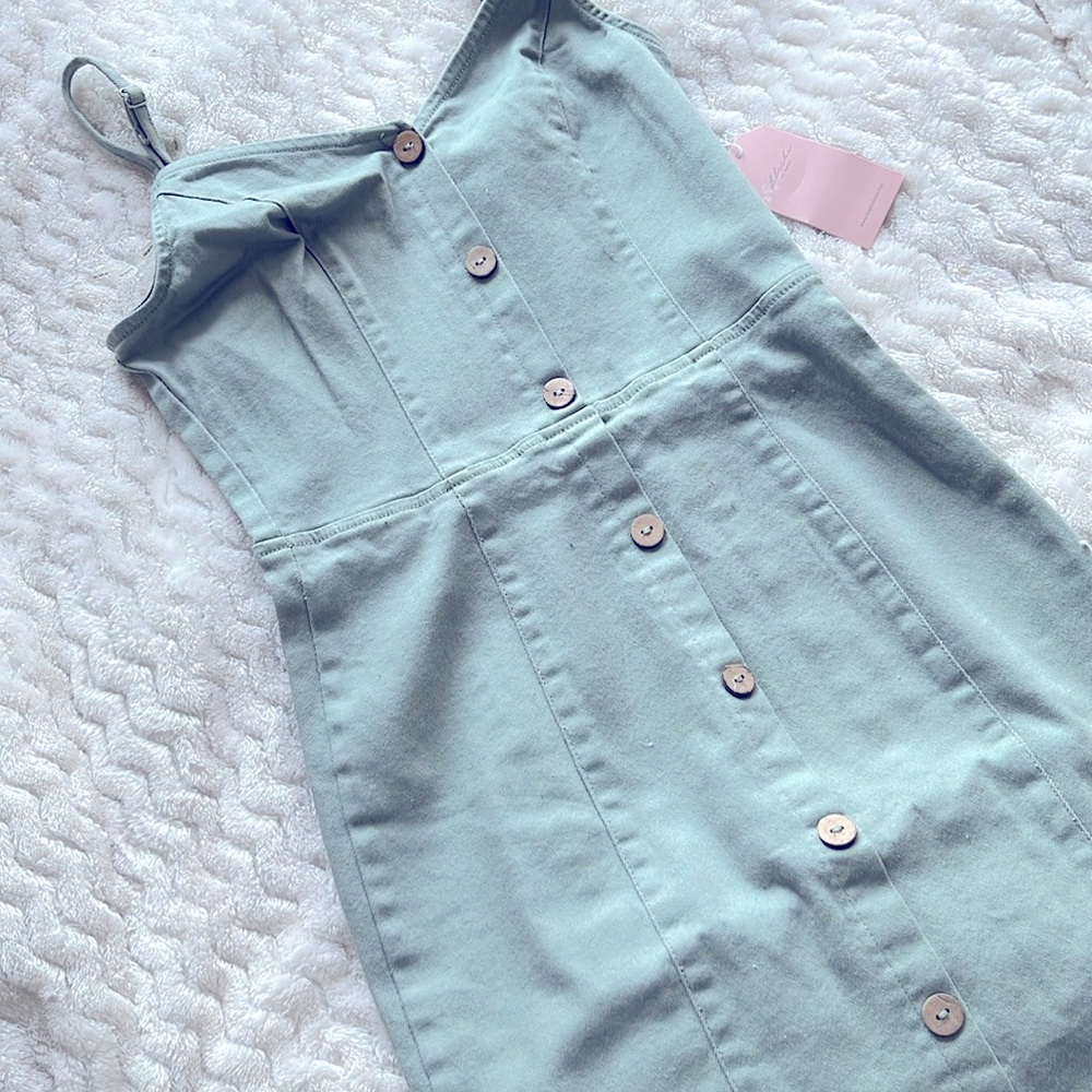 Dress mint green size small NWT
